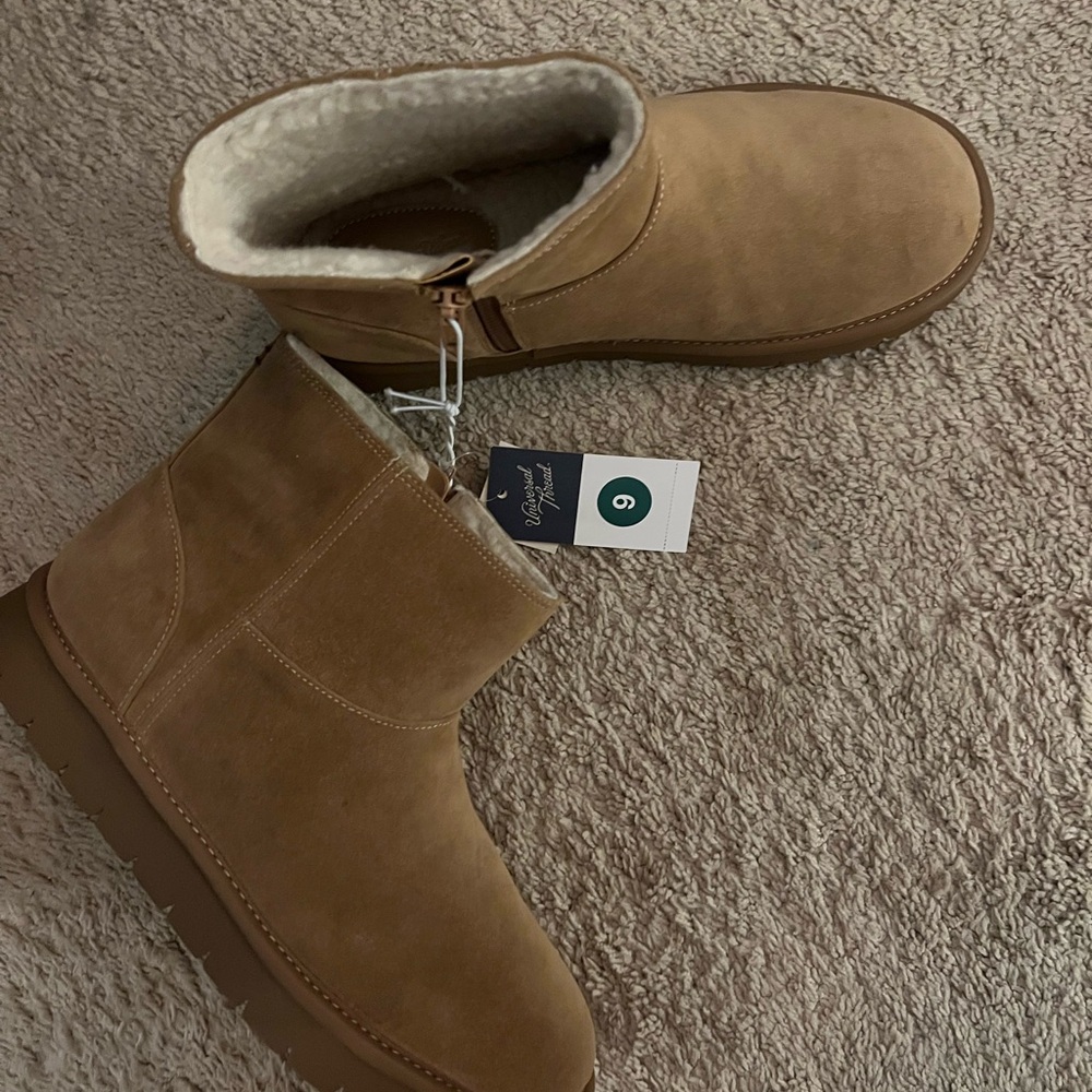 Universal Thread Tan Ankle Boots